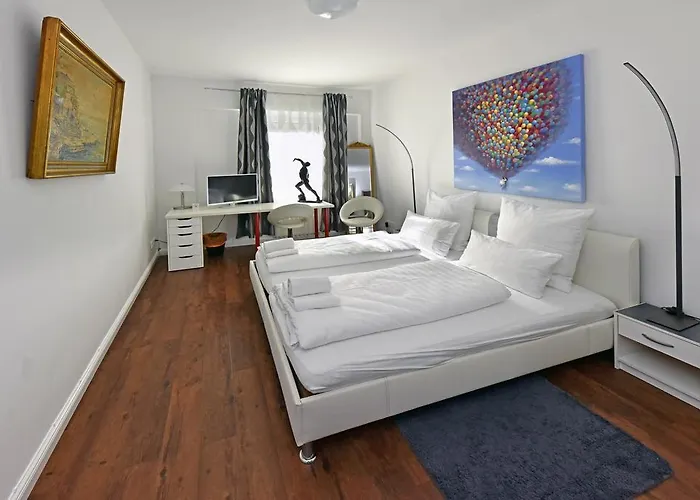 Bananas Hotel And Guesthouse Berlin Pensionat