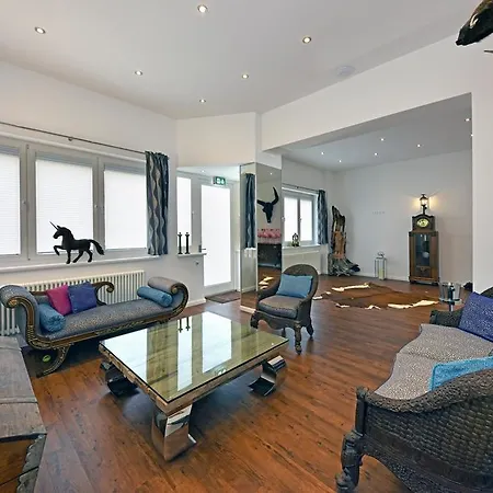 Bananas Hotel And Guesthouse Berlin Гостевой дом *