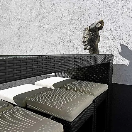 Bananas Hotel And Guesthouse Berlin