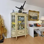 Bananas Hotel And Guesthouse Berlin Konukevi *