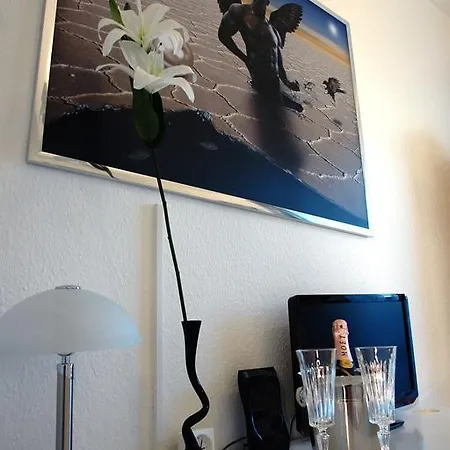 Bananas Hotel And Guesthouse Berlin Guest house