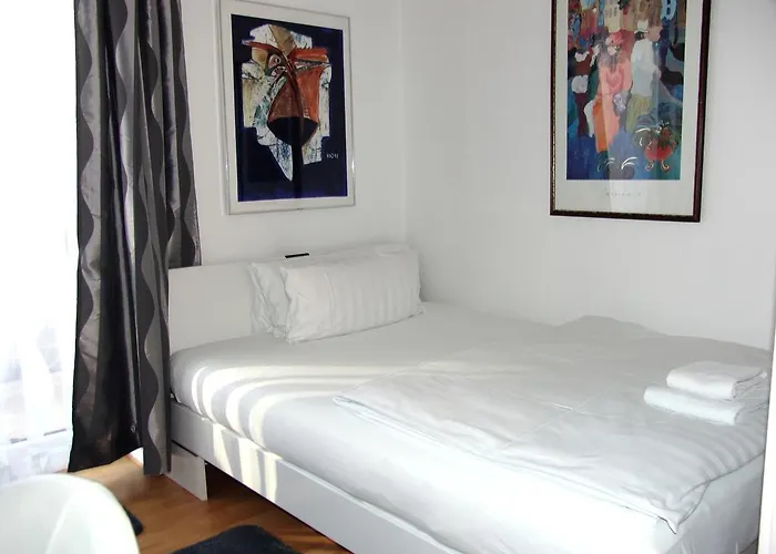 Bananas Hotel And Guesthouse Berlin * Berlin