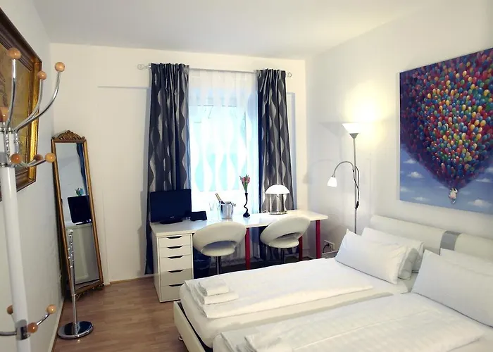 Pensjonat Bananas Hotel And Guesthouse Berlin *